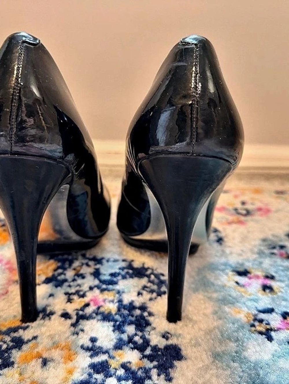 Black Patent Heels - Picture 4 of 6